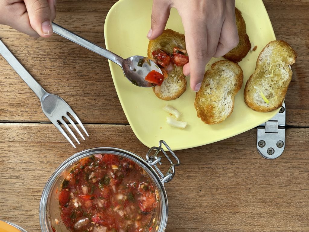 Fermentierte Tomaten Salsa für Bruschetta